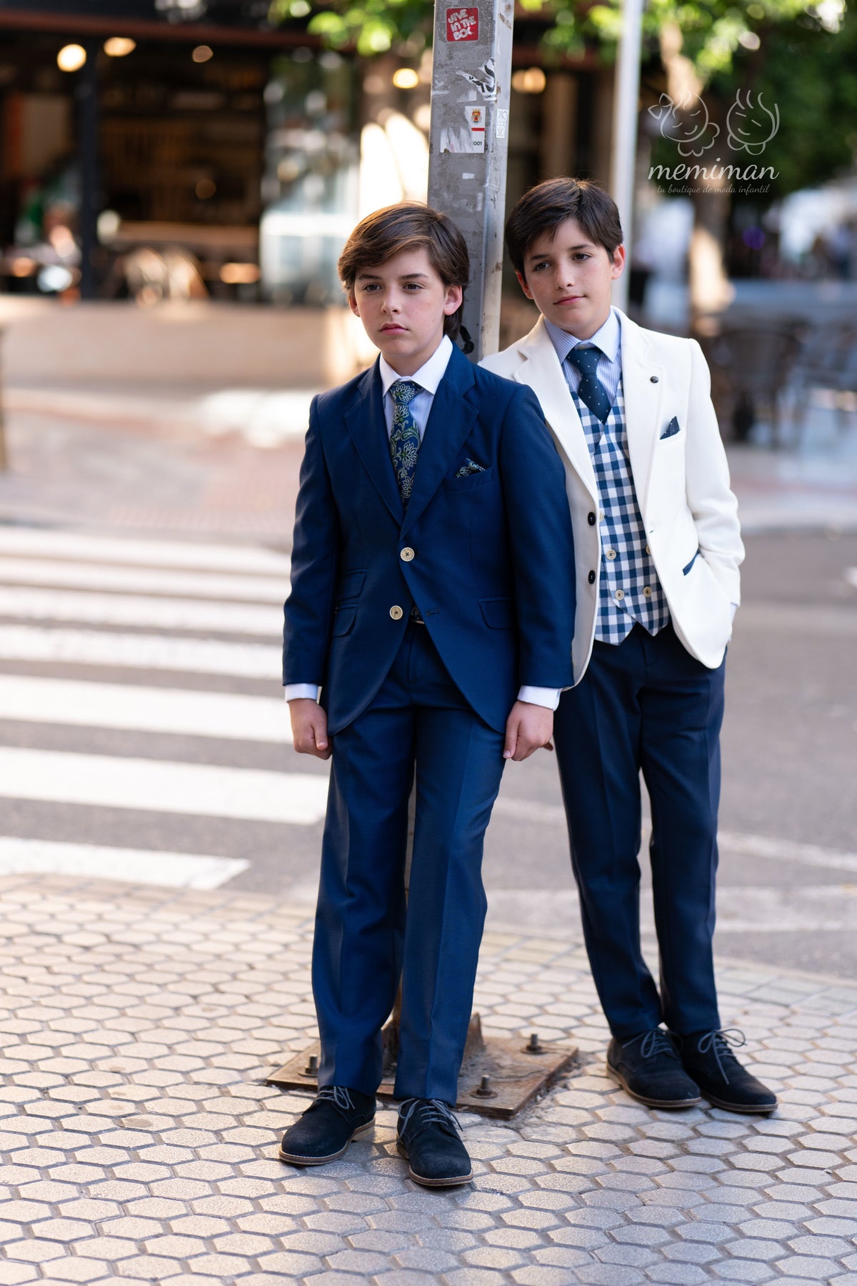 10-03021 Abito slim fit