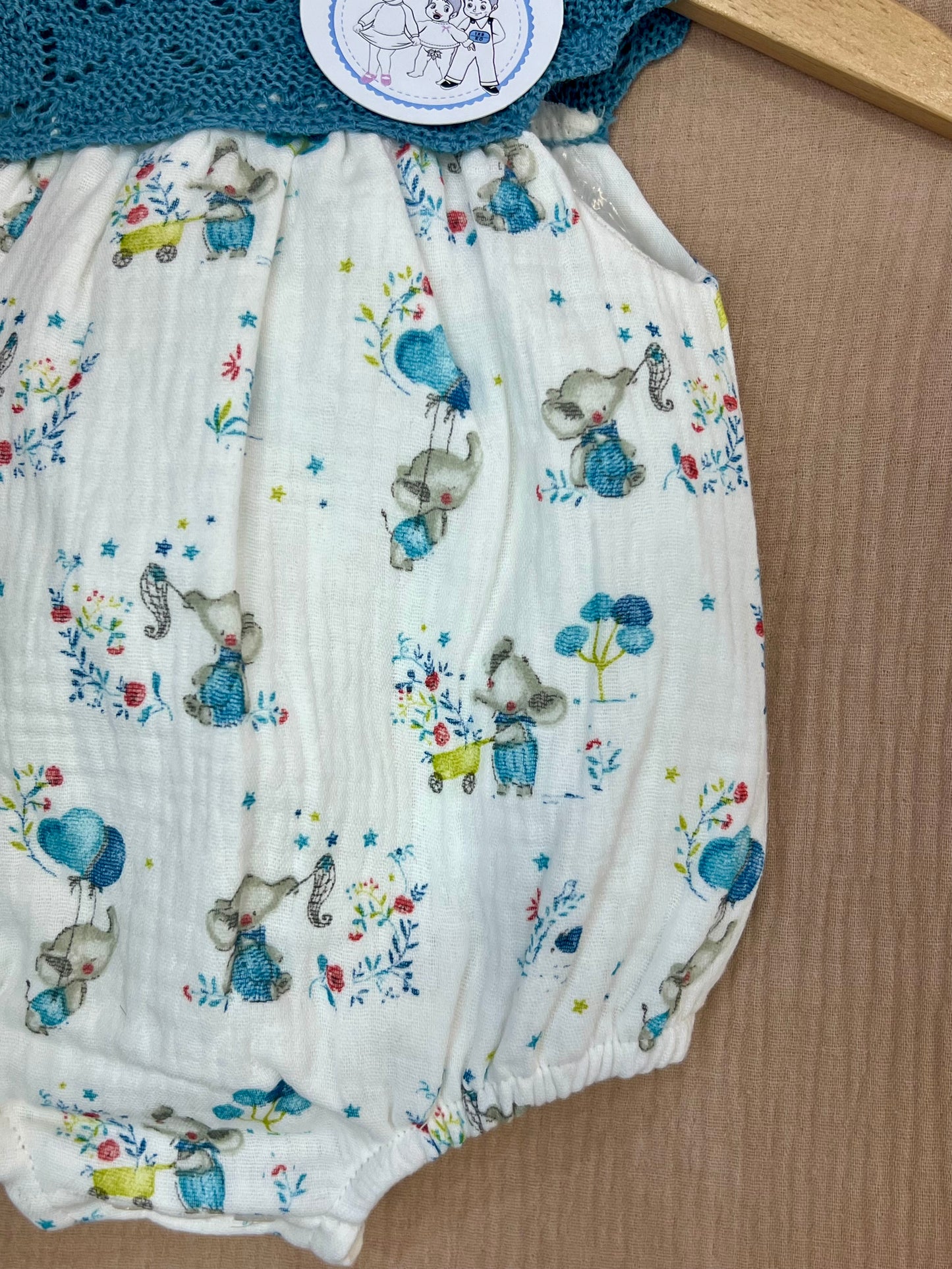 25420 Combinaison éléphant