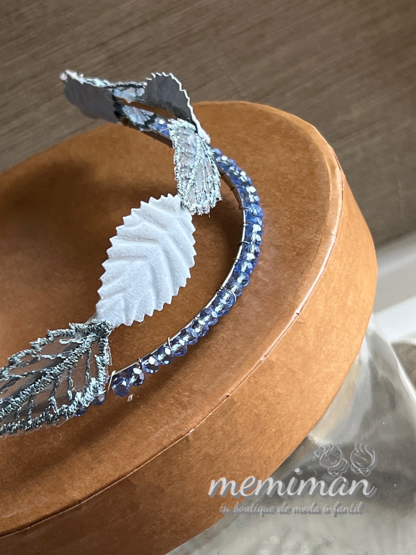 TULIPÁN Tiara CER/COM