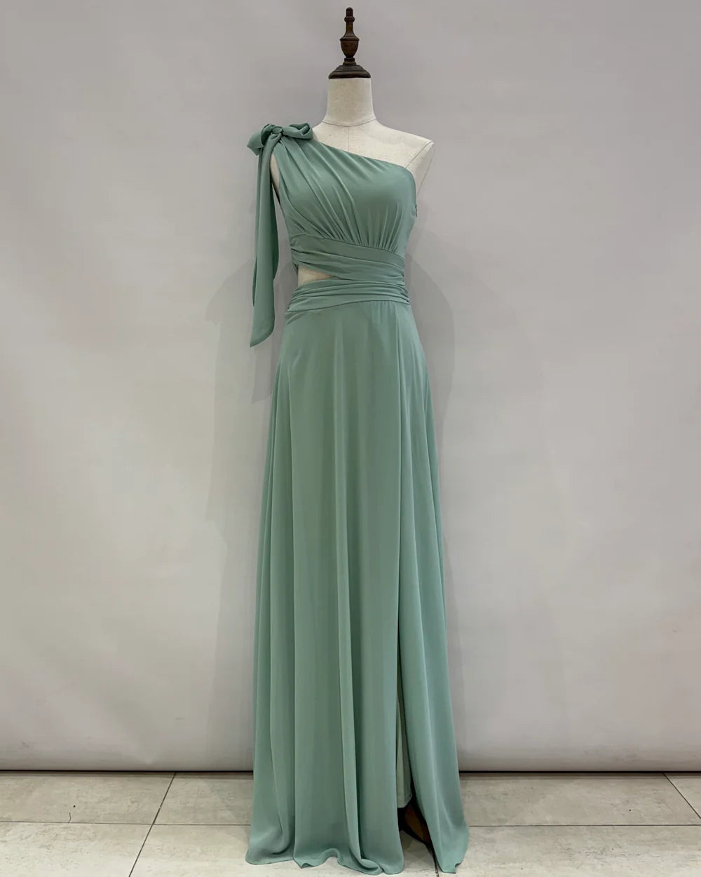 JR22393 Robe longue découpée