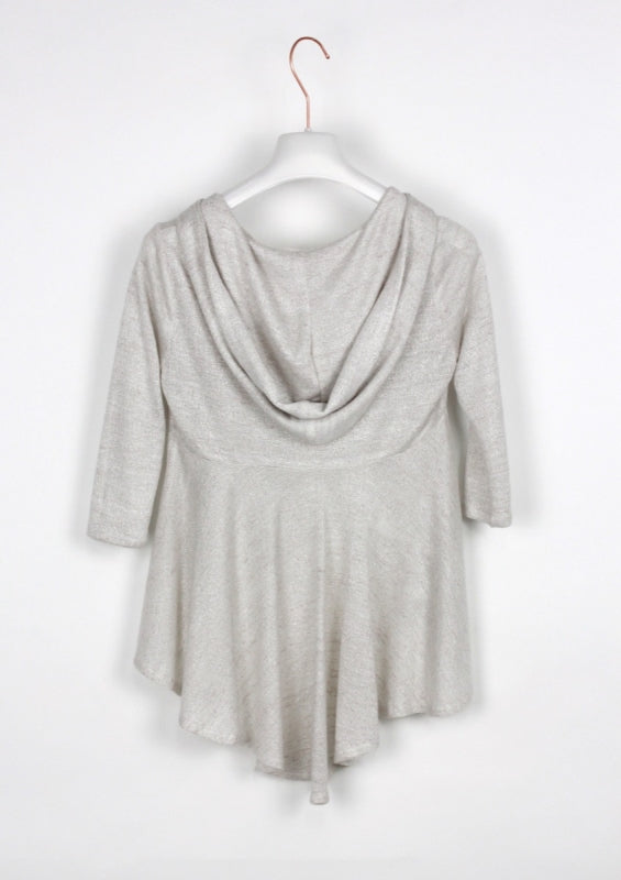 579819H Giacca in maglia con cappuccio e coda