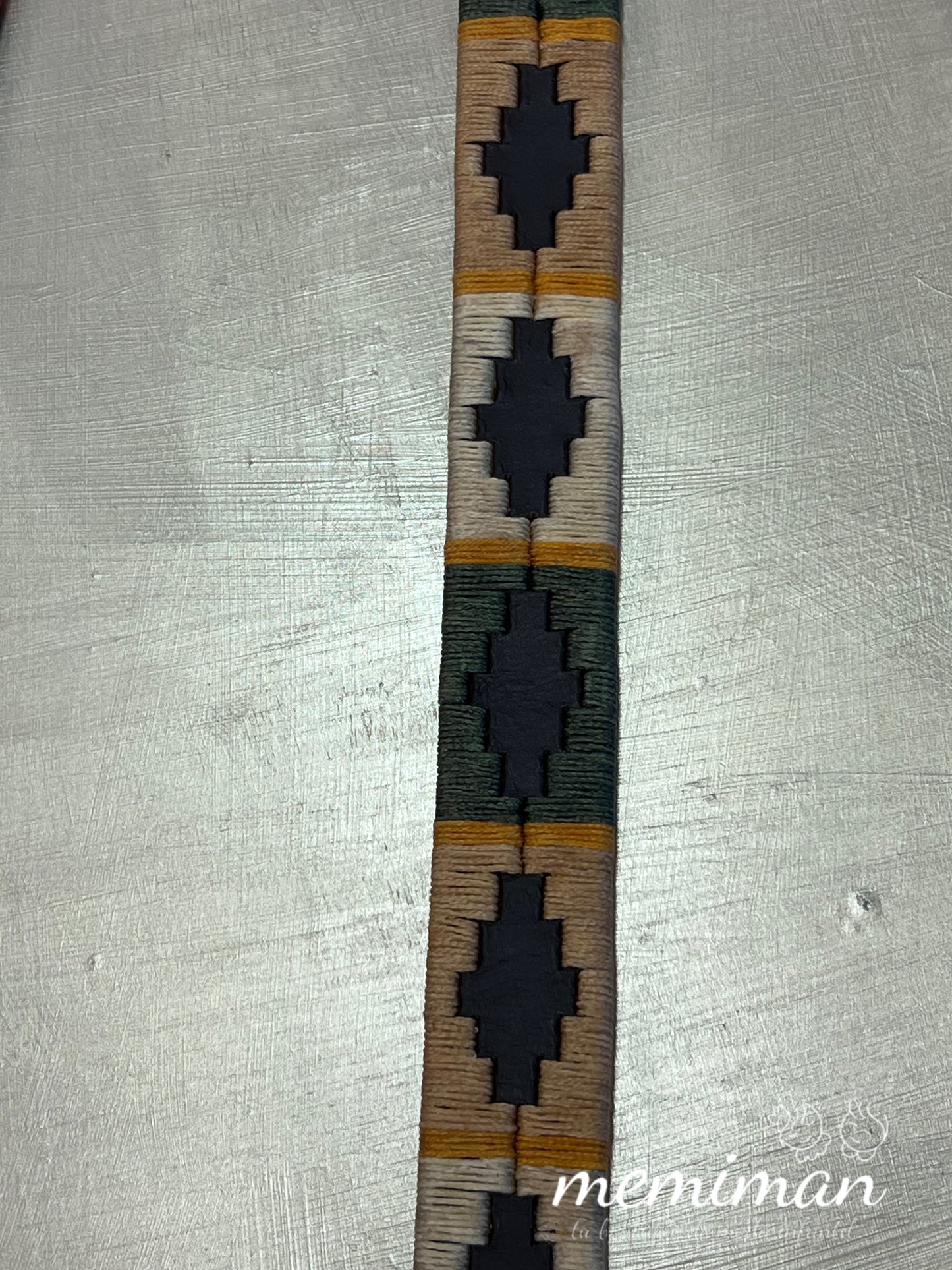 Ceinture en cuir brodé JP0050