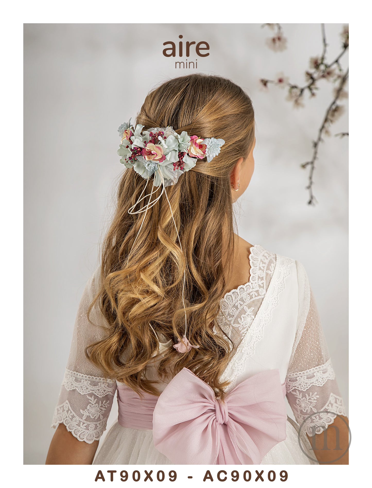 AT90x09 Tocado Vestido A962 y A966