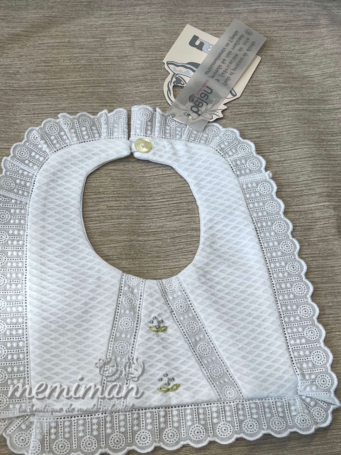 2084420 Babero Piqué Bordado