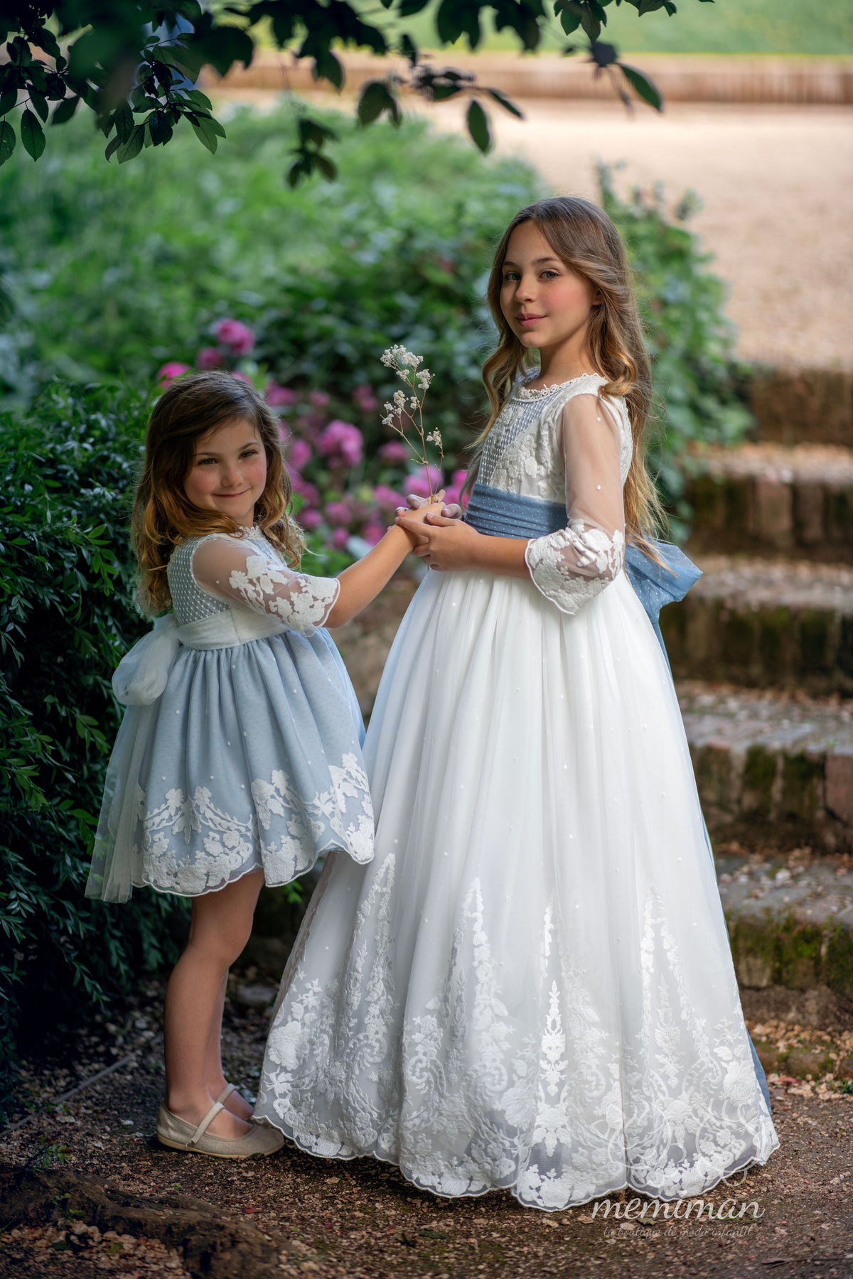 2602 CERDEÑA Vestido de Comunhão em Tule Bordado