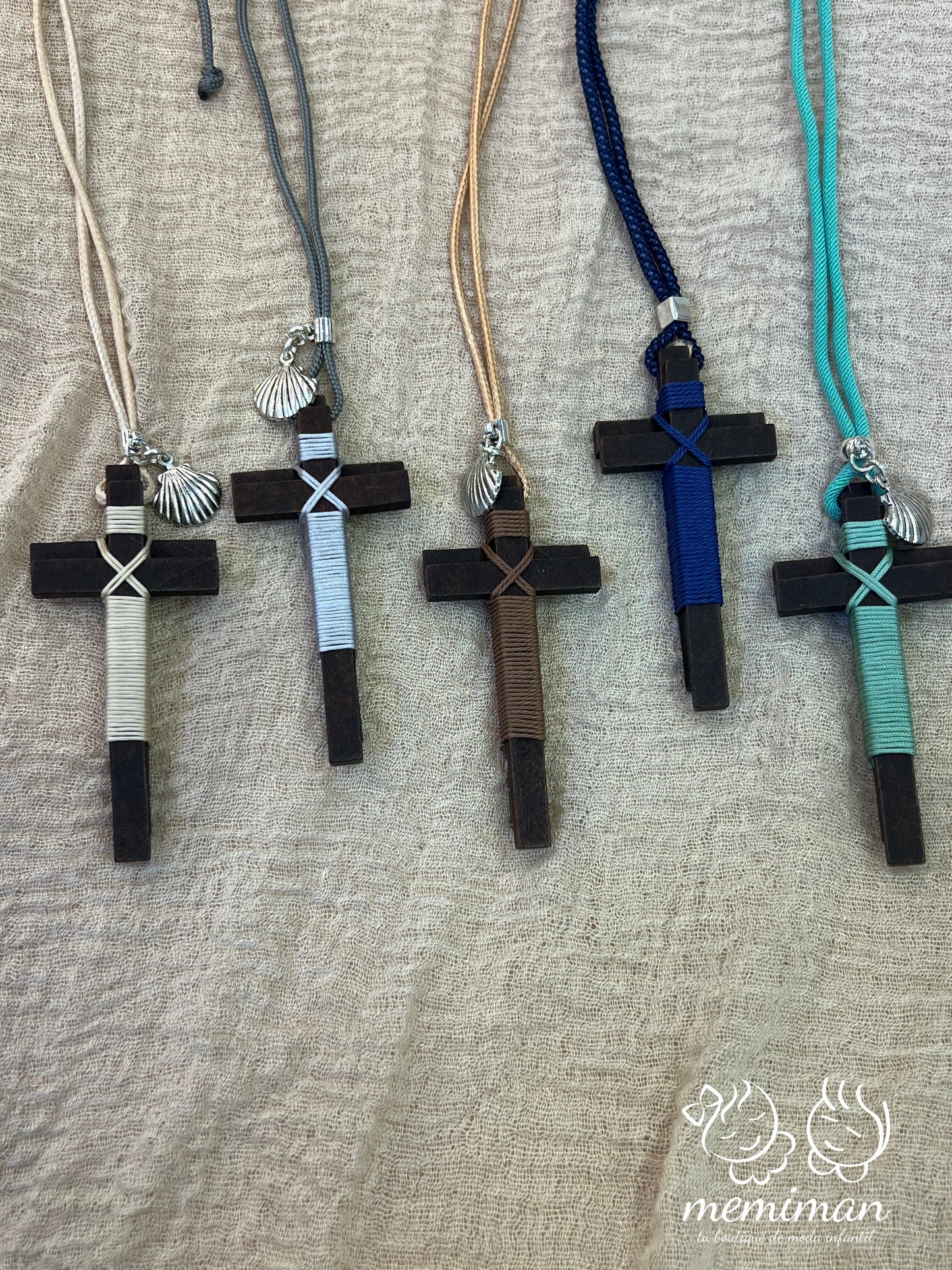 PÈLERIN 2 Croix de communion