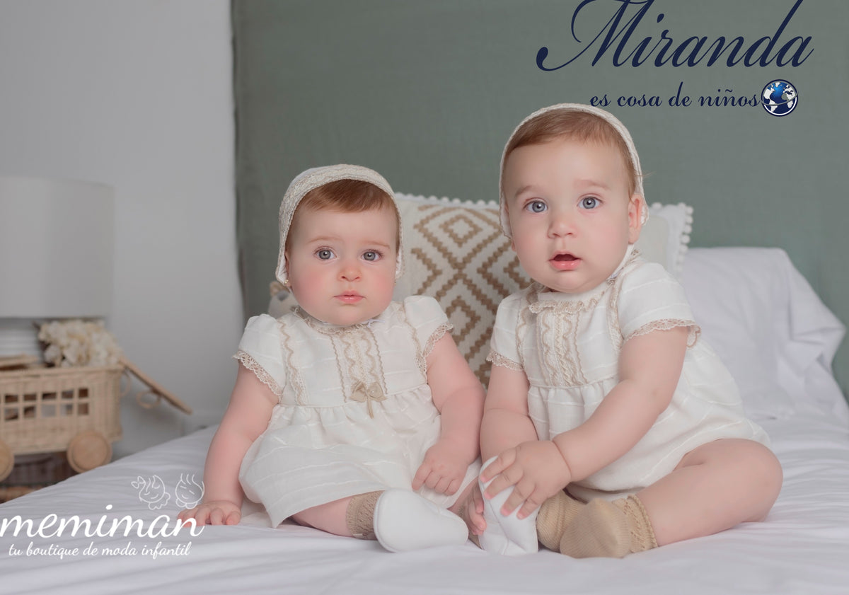 35-0021-VBG Vestito neonata con mutandine e cuffietta