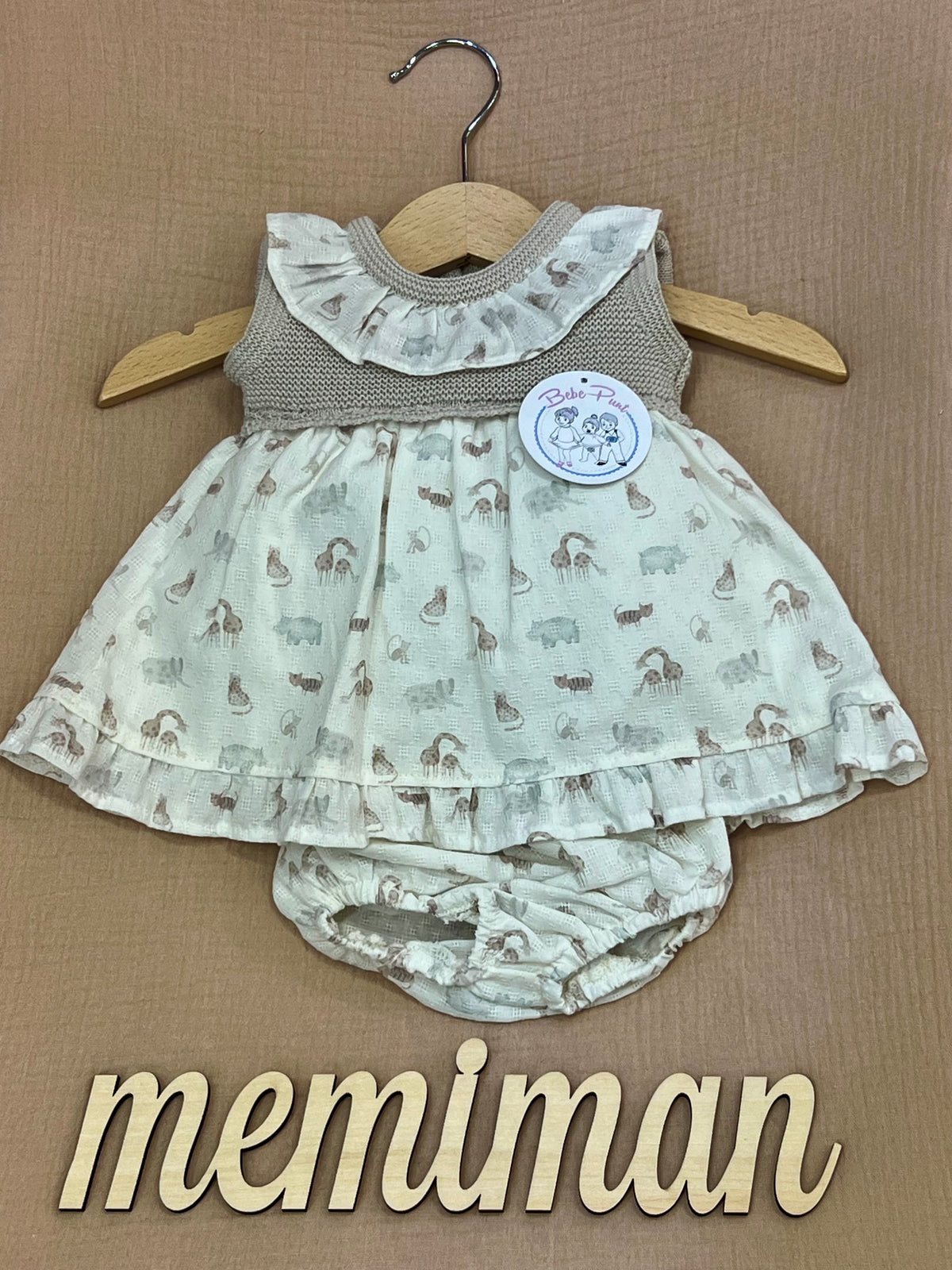 25112 Vestido e cueiro Safari