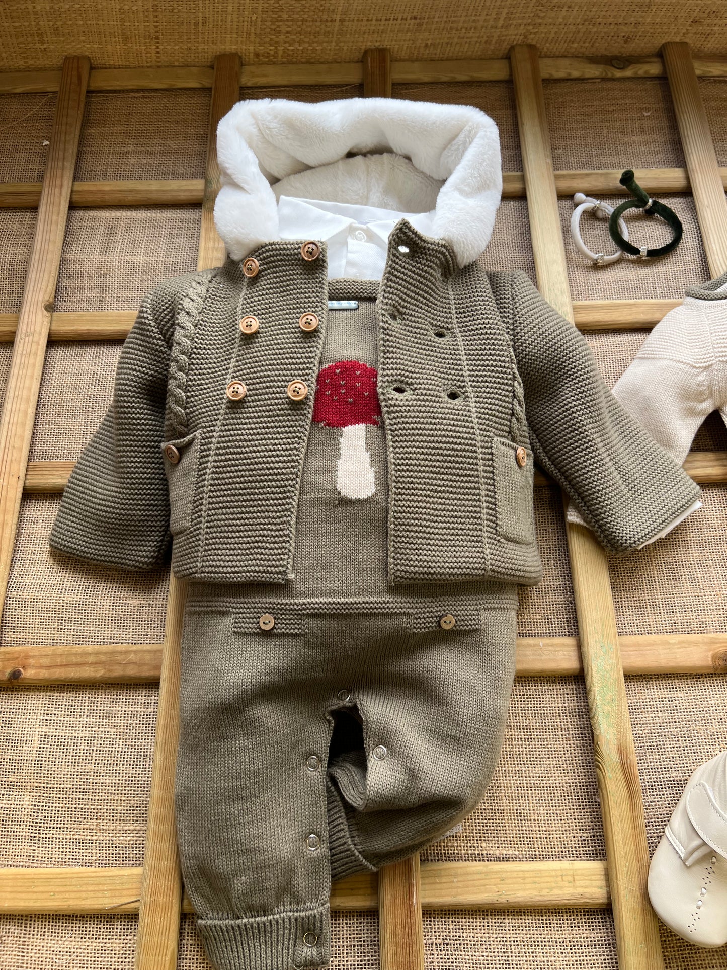 020-762 Mushroom dungarees pants