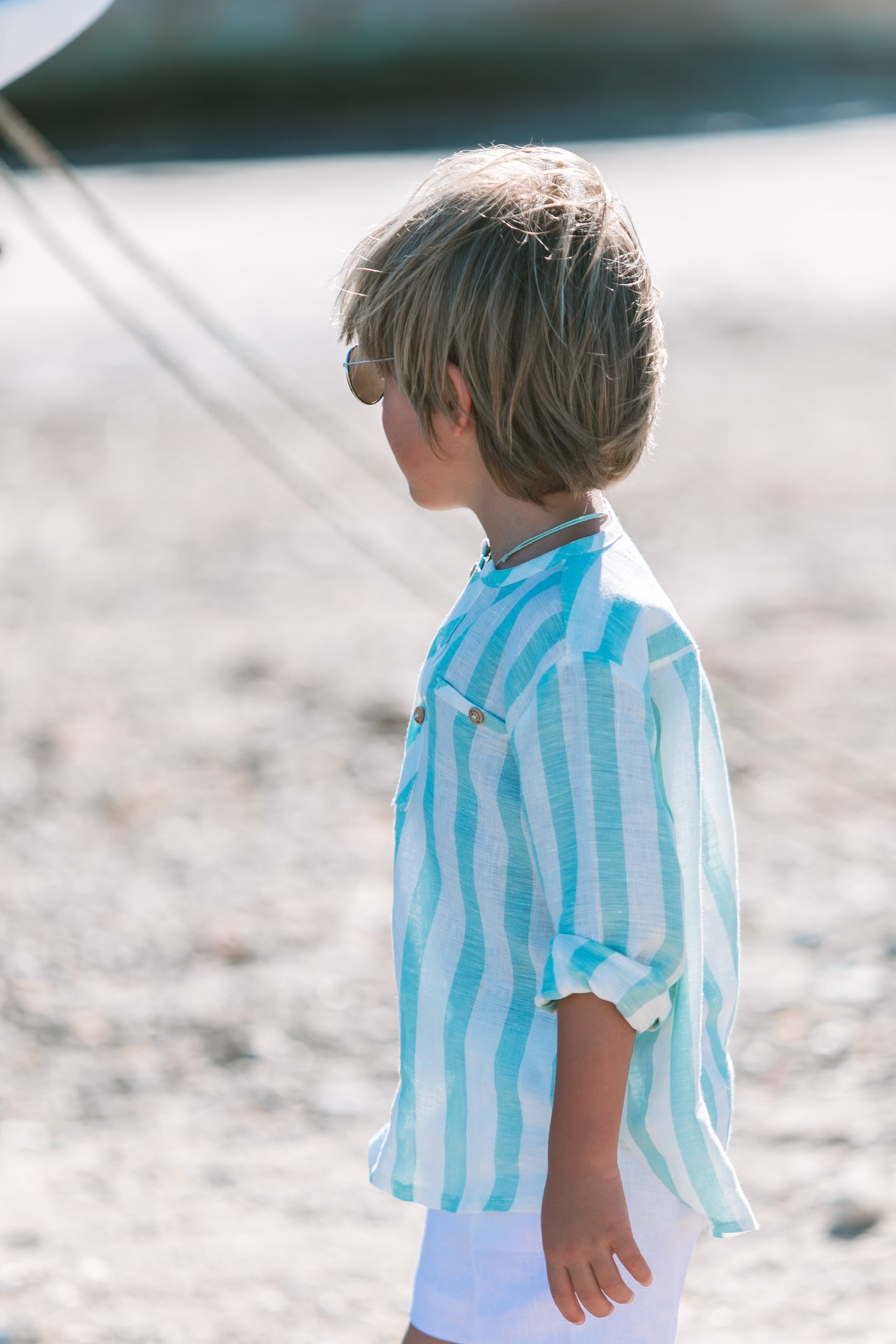 Chemise à rayures en biais