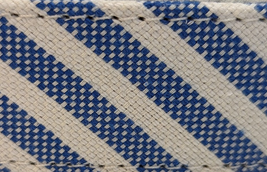 10-09018A Striped Woven Belt