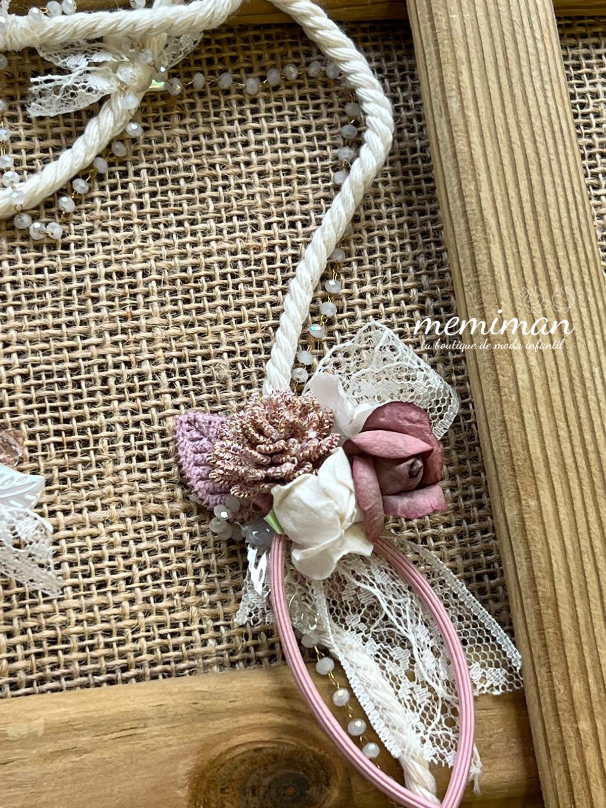 POMPEYA Cruz niña metal