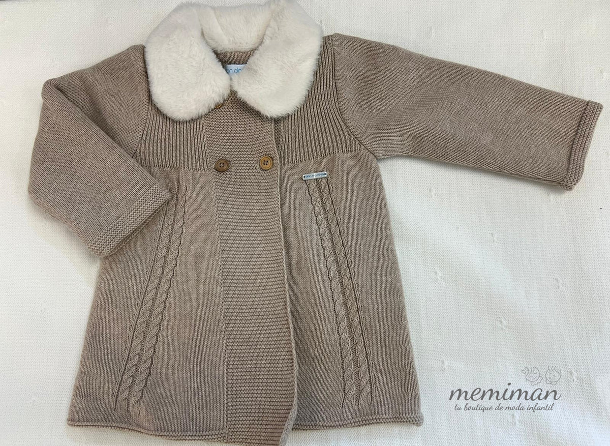 020-672 Baby coat