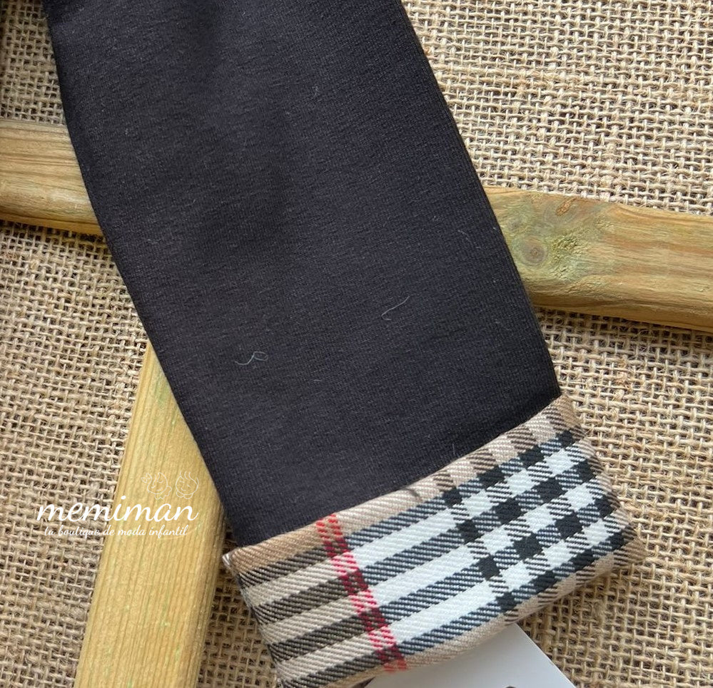 823925 Burberry baby jumper-bloomer set