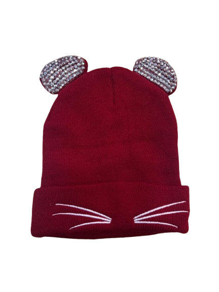 Kitten hat with pebbles