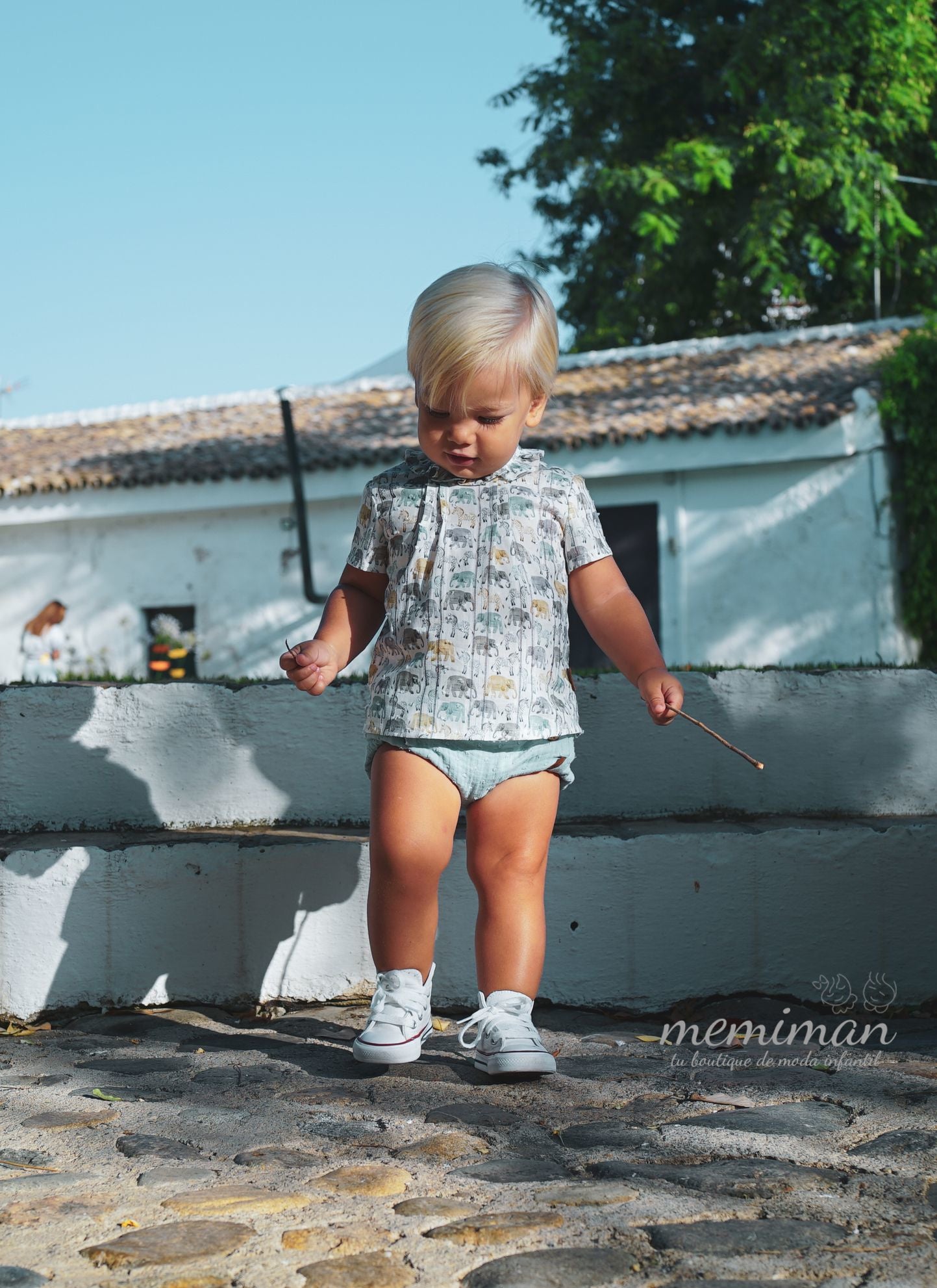 02-41056 Baby boy blouse ELEPHANTS