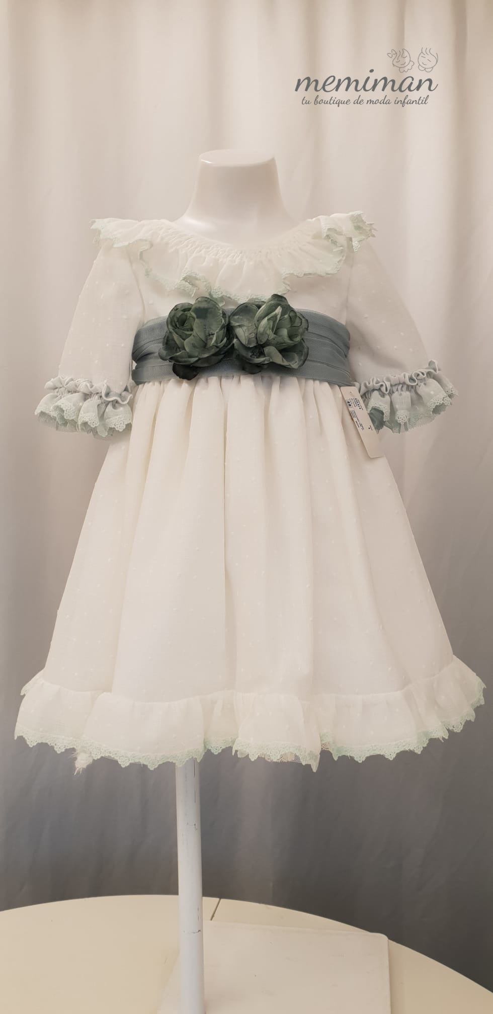 531414 Robe de cérémonie (BONNE AFFAIRE)