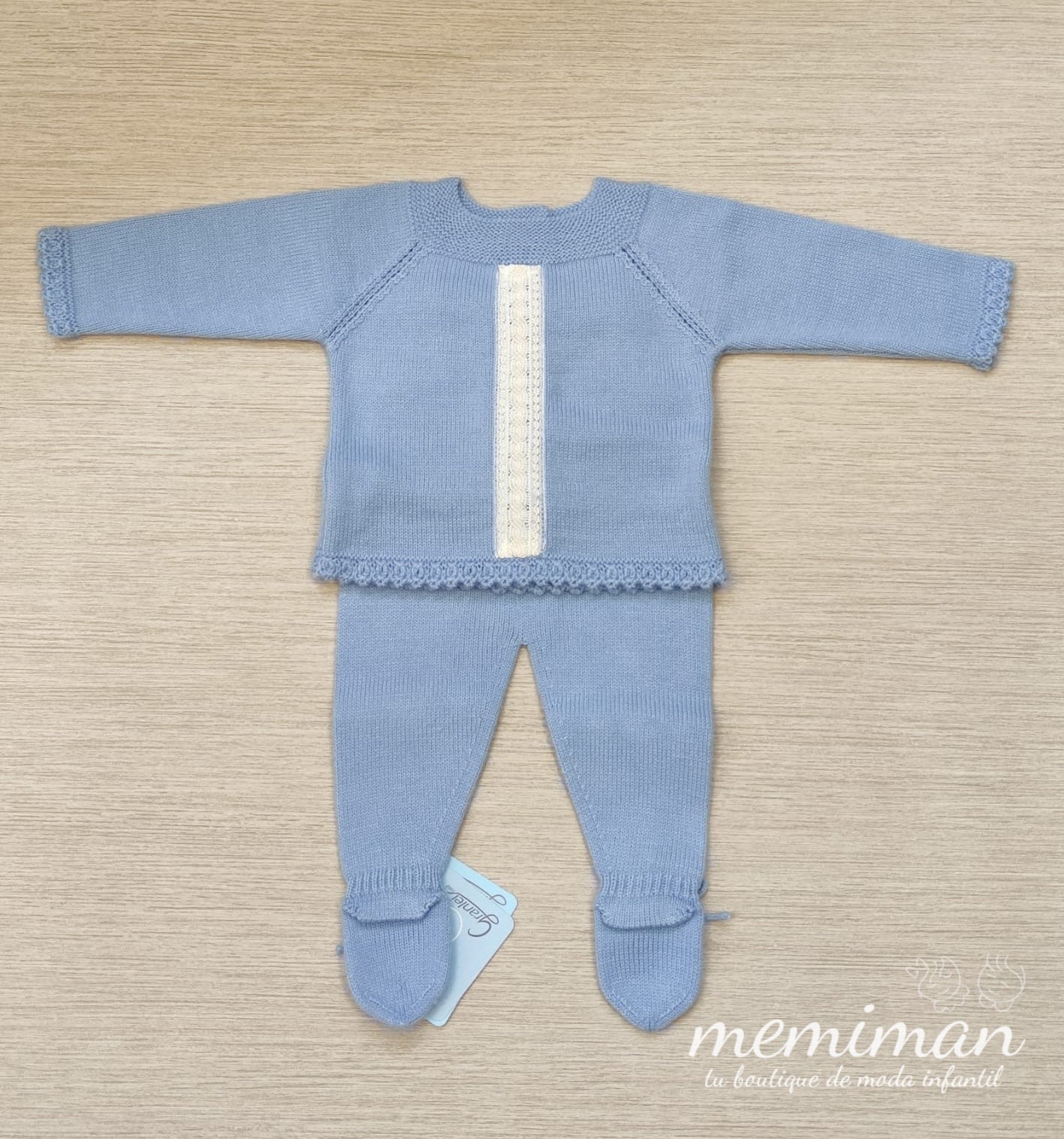 2-565 Doublet with powder blue gaiter