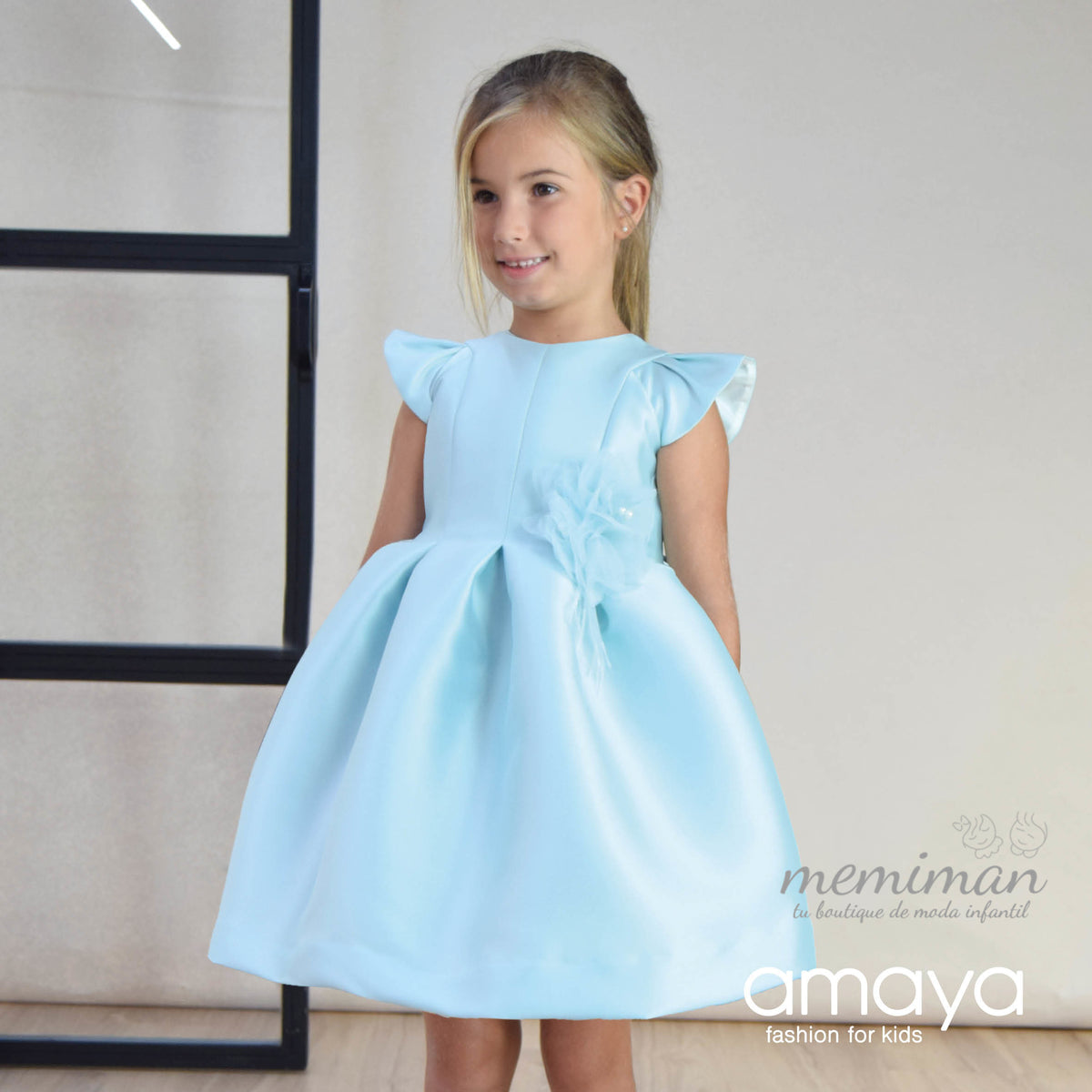 574416 Vestito da bambina in mikado fantasia