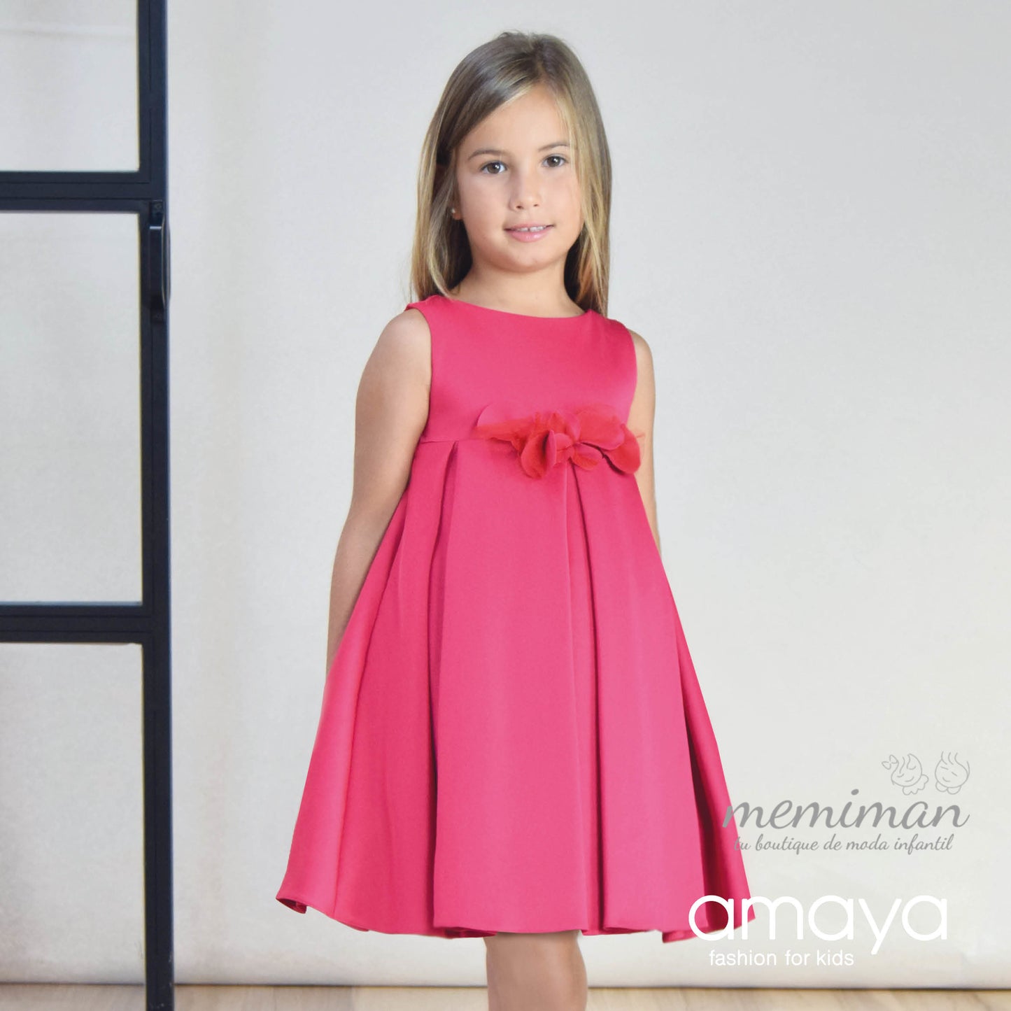 574430 Robe enfant en néoprène (OFFRE)
