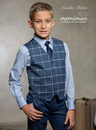 2A-9-2675 Communion street suit