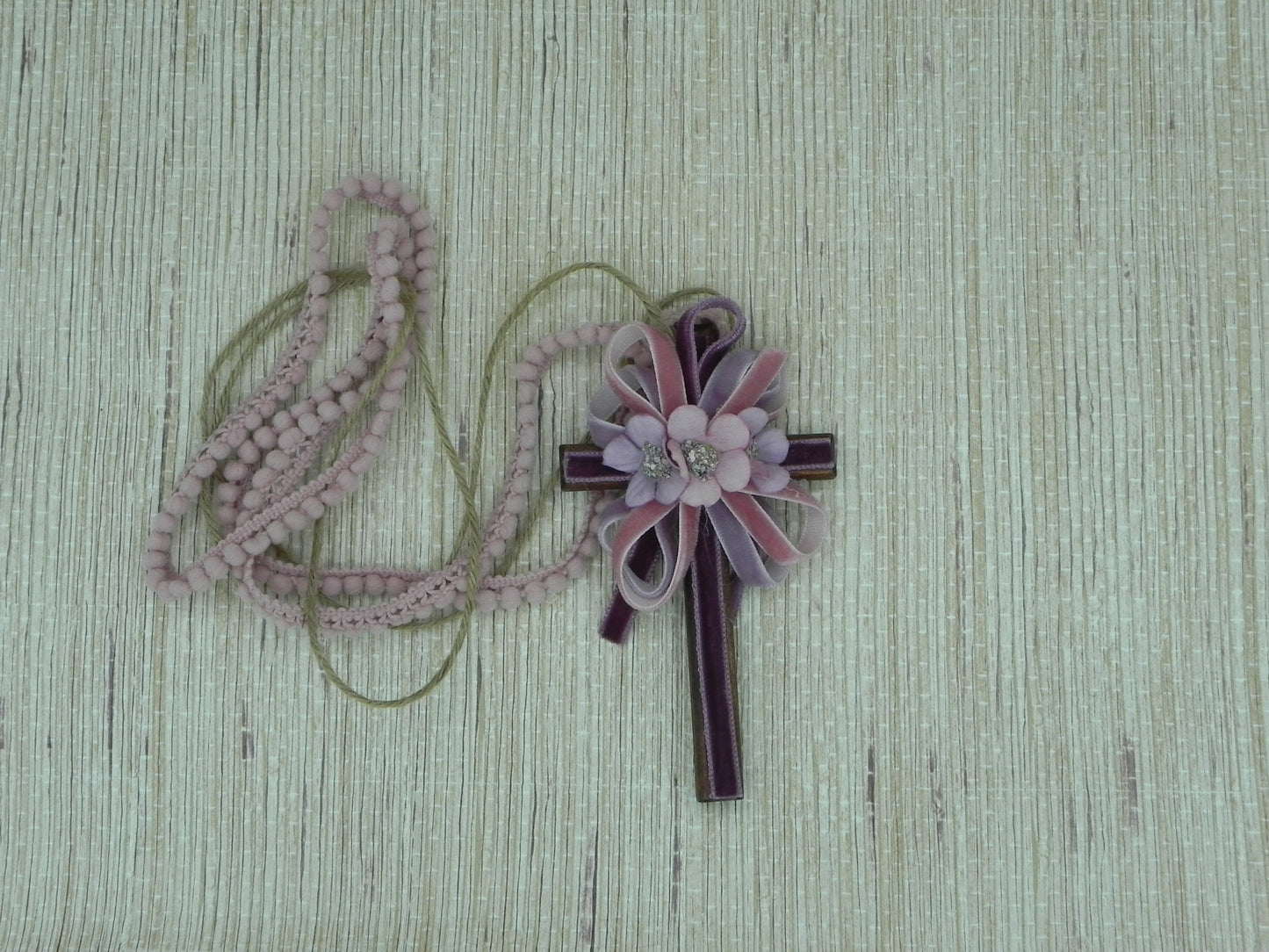 croix en bois fille
