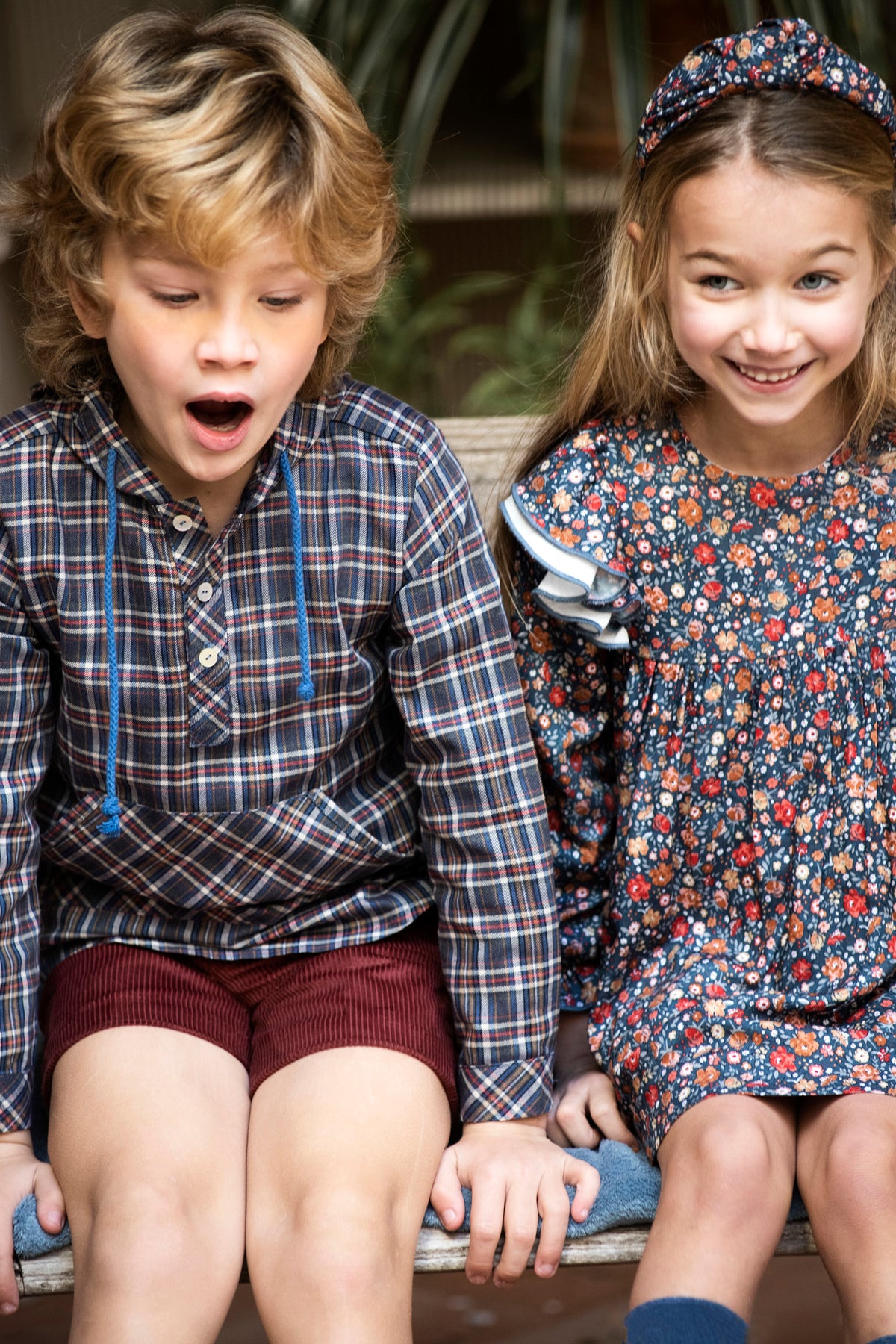 Chemise bleue à capuche