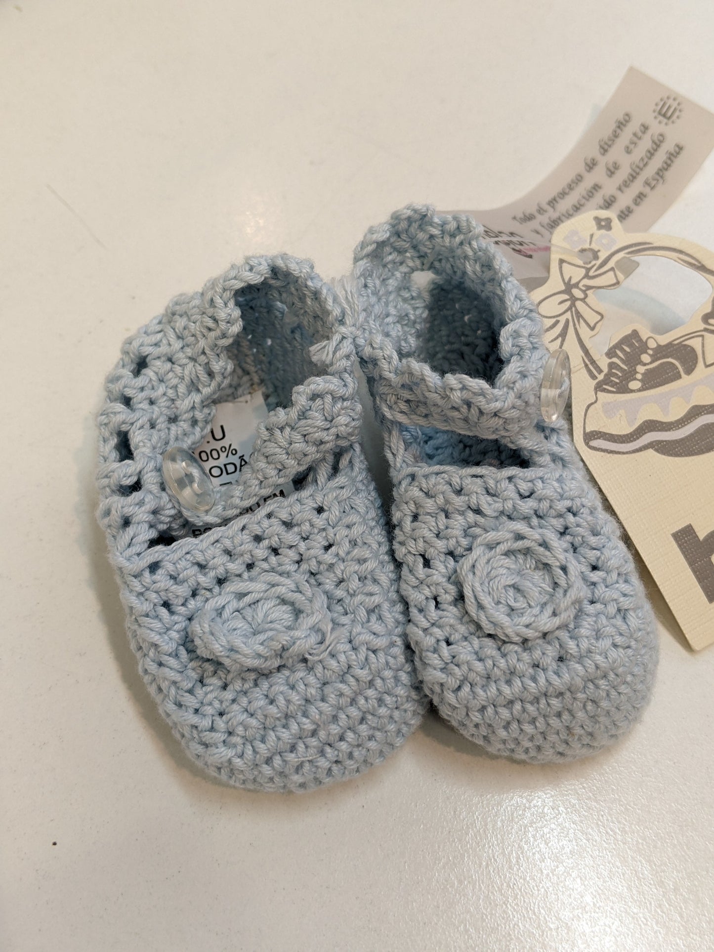2899 Chaussons bébé perles