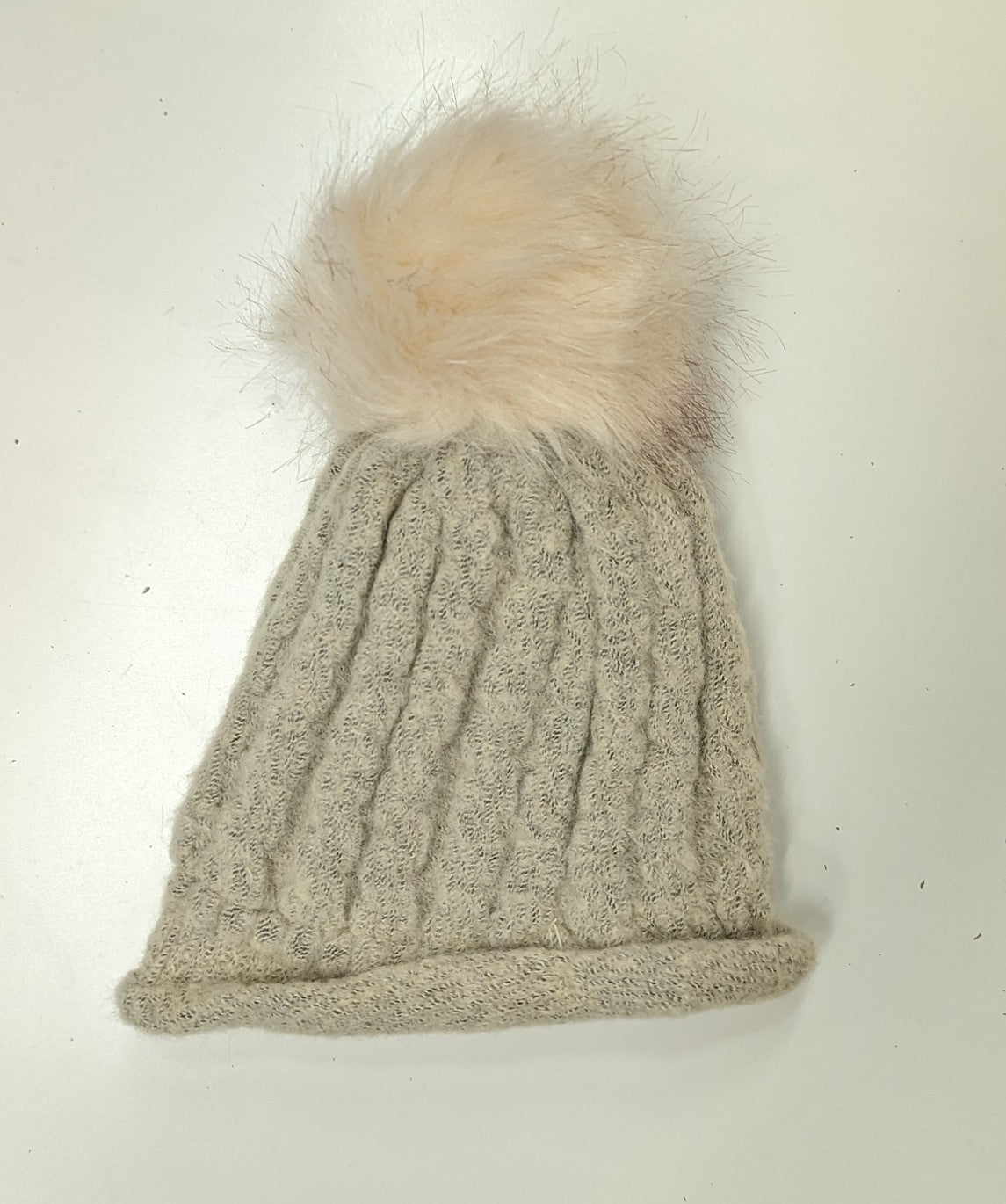 Gorro de caxemira com pompom de pelo