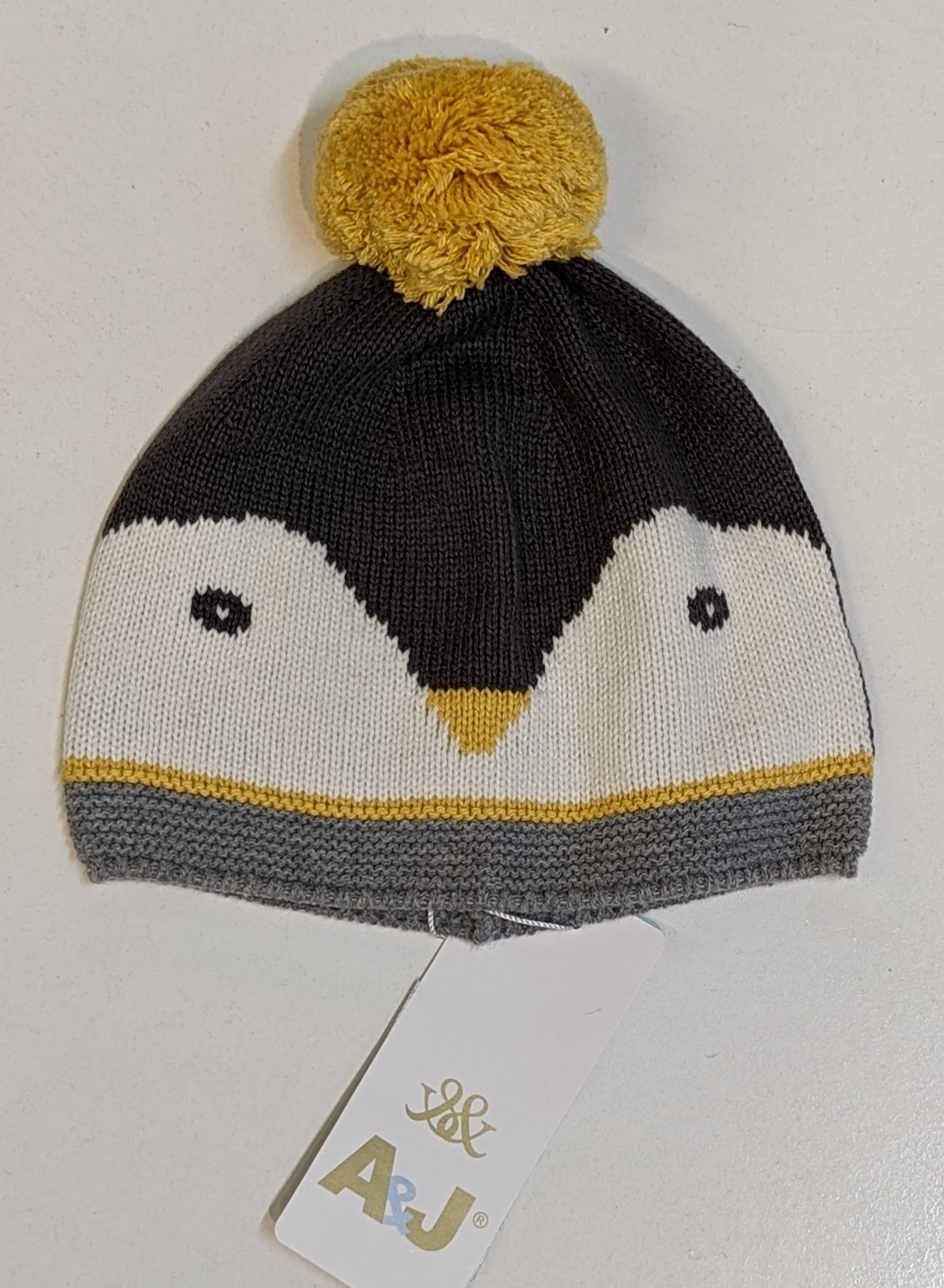 AJ249 Gorro bebé pingüino com pompón