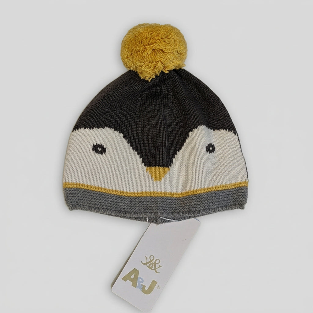 AJ249 Gorro Pingüino con Pompón