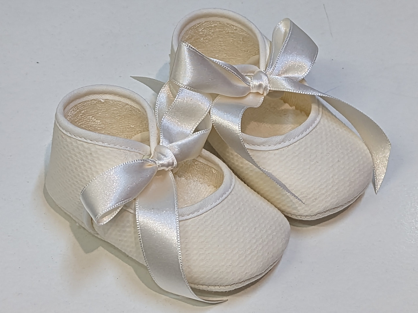 7142 Angelito Piqué