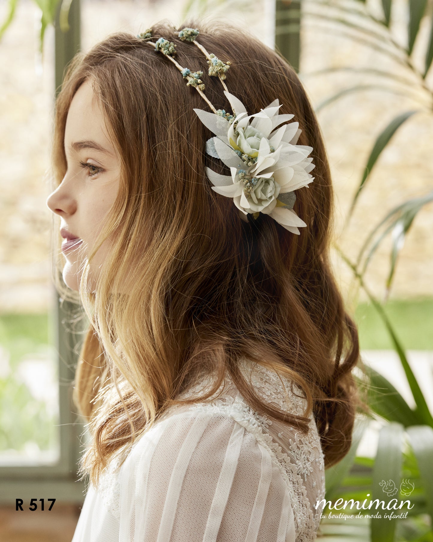 RC50x07Communion crown (R517)