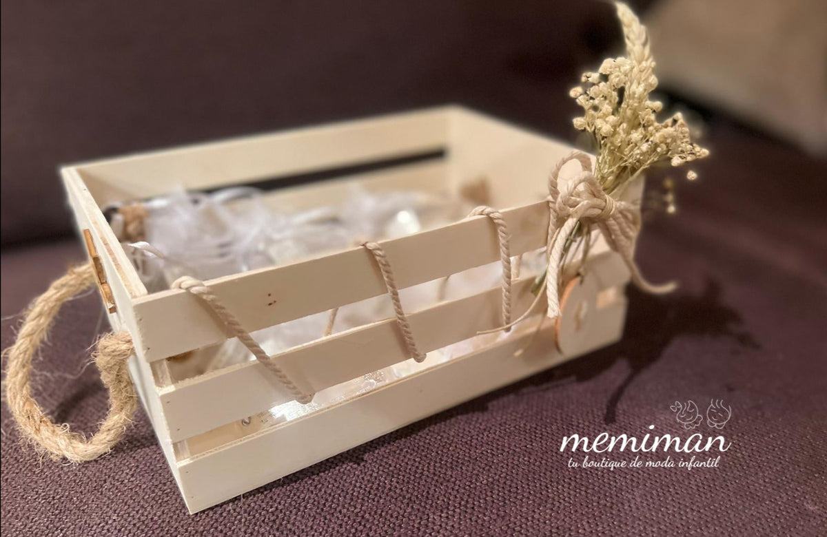 Wooden box with cross for details (20x14x8)