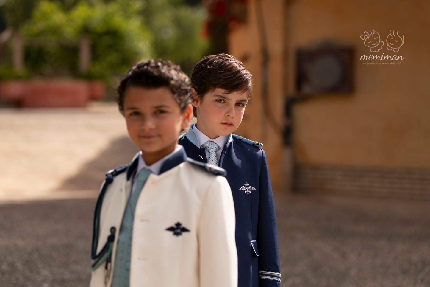 10-02131 Traje Almirante Mao Bicolor