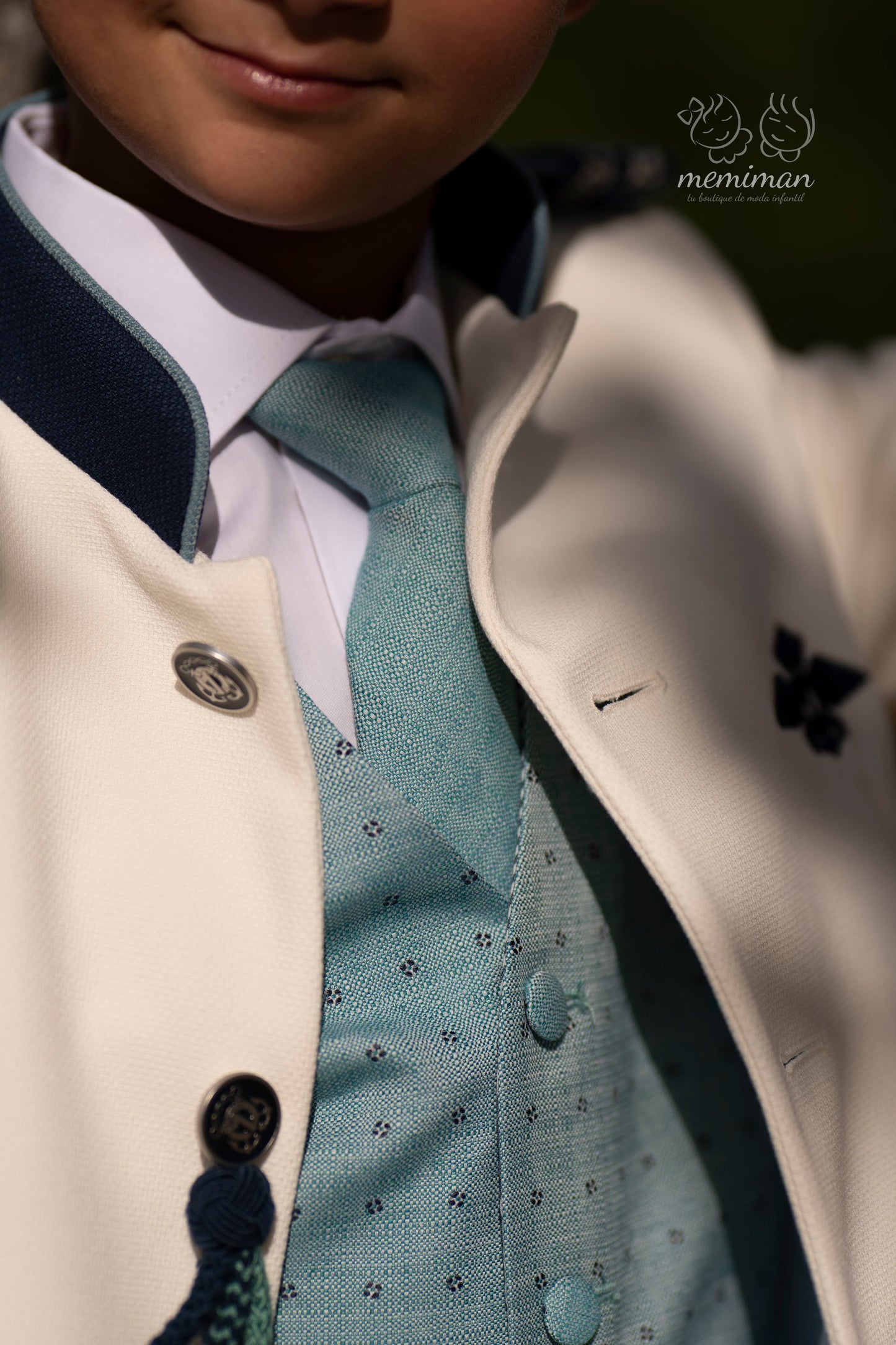 10-02131 Traje Almirante Mao Bicolor