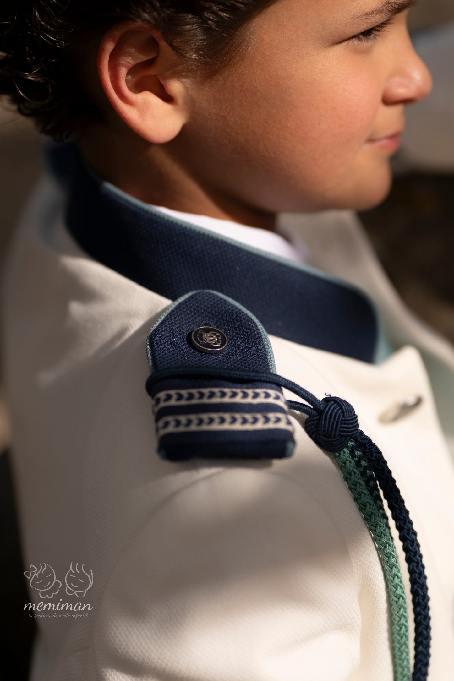 10-02131 Traje Almirante Mao Bicolor