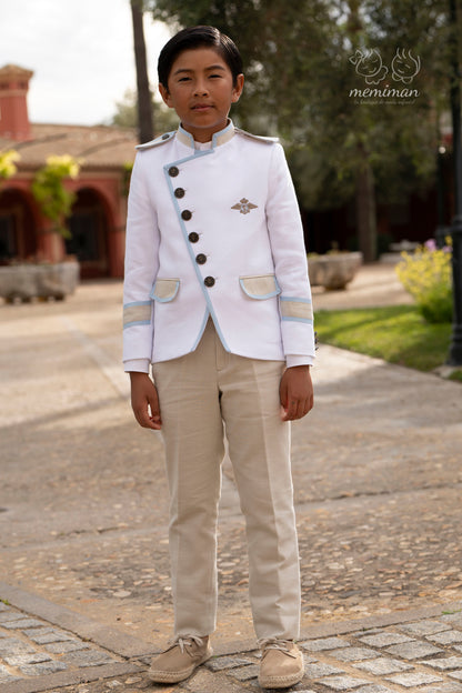 10-02142 Traje Almirante Levita