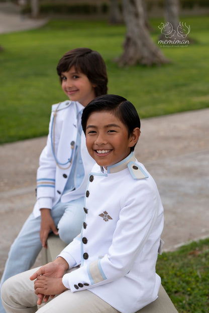 10-02142 Traje Almirante Levita