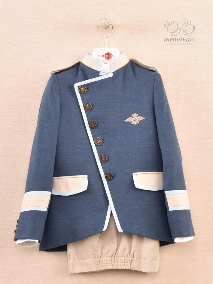 10-02142 Traje Almirante Levita