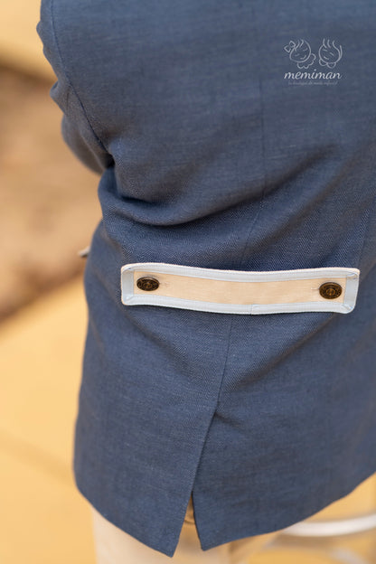 10-02142 Traje Almirante Levita