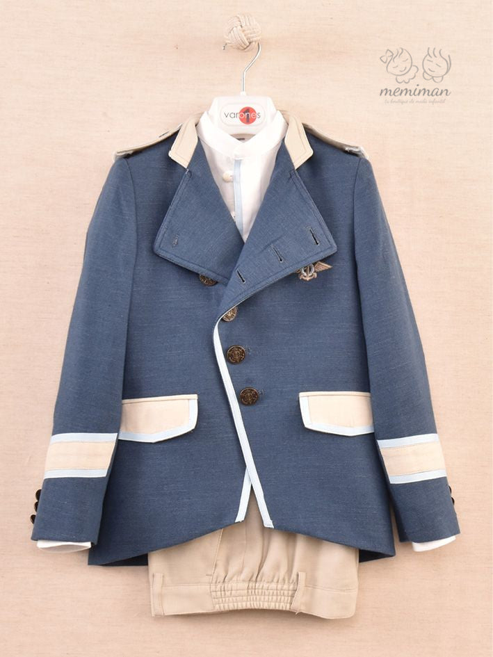 10-02142 Traje Almirante Levita