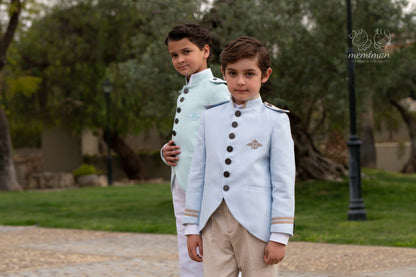 10-02144 Traje Almirante Levita