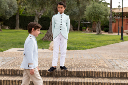 10-02144 Traje Almirante Levita