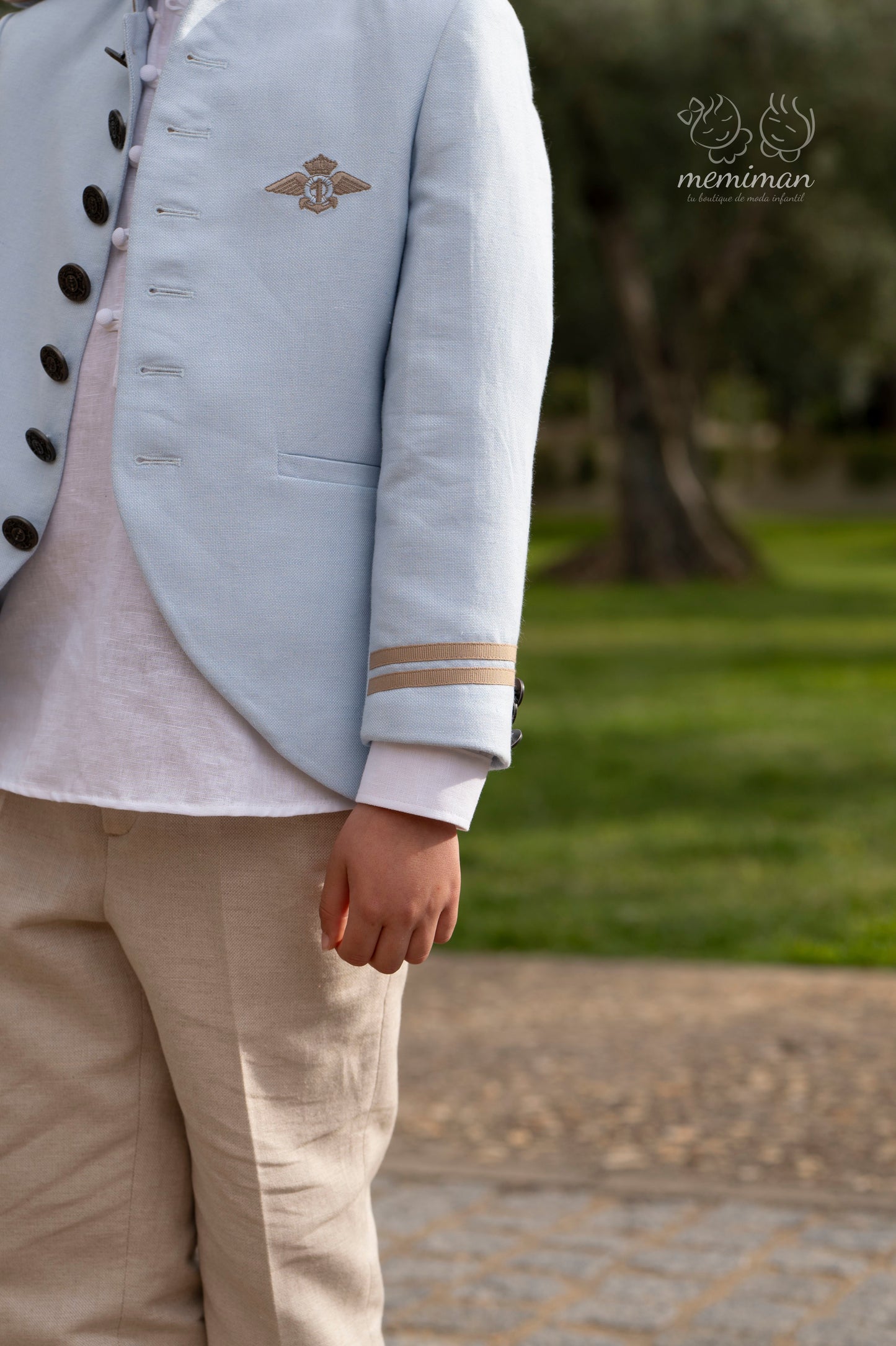 10-02144 Traje Almirante Levita