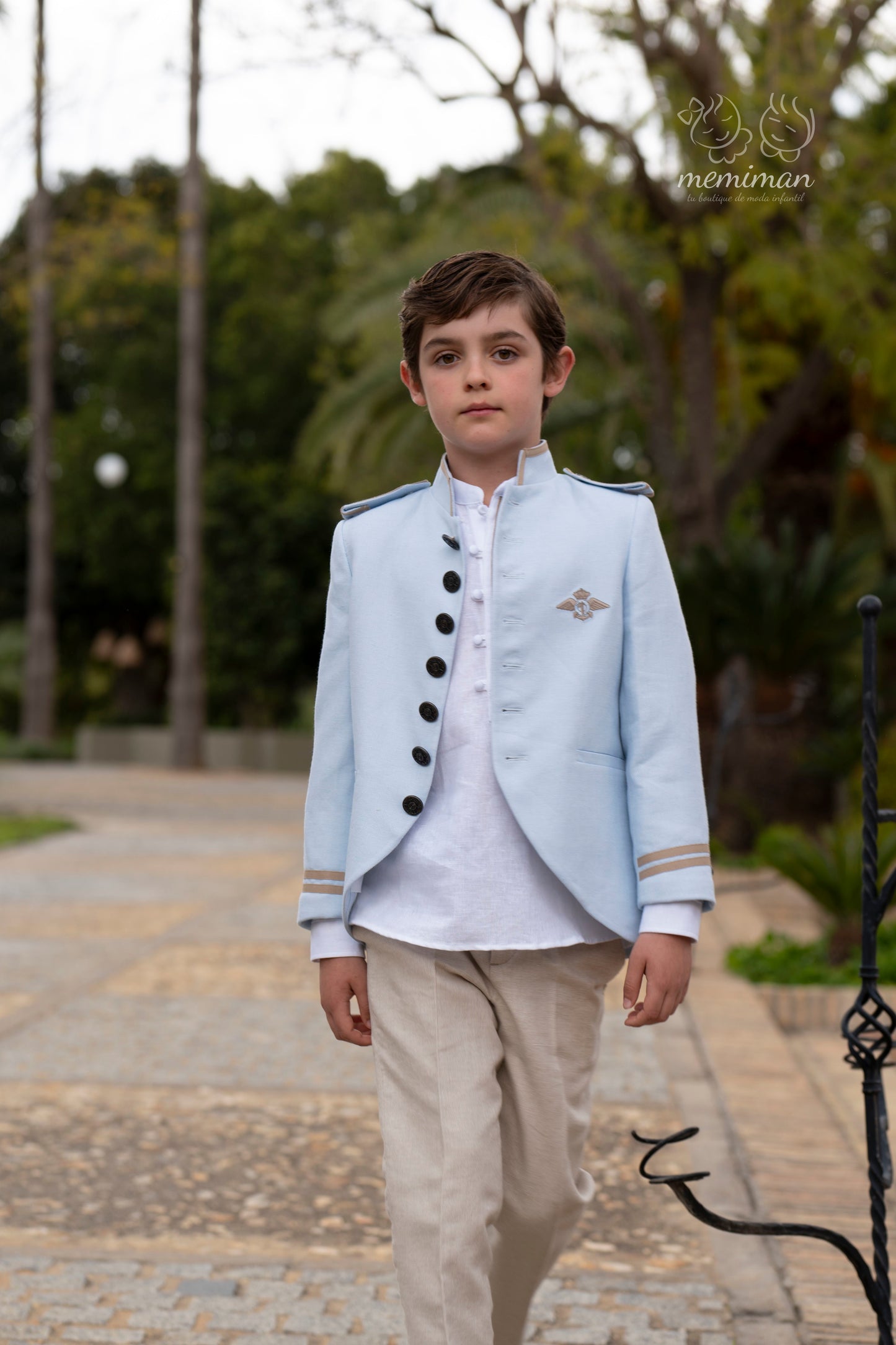 10-02144 Traje Almirante Levita