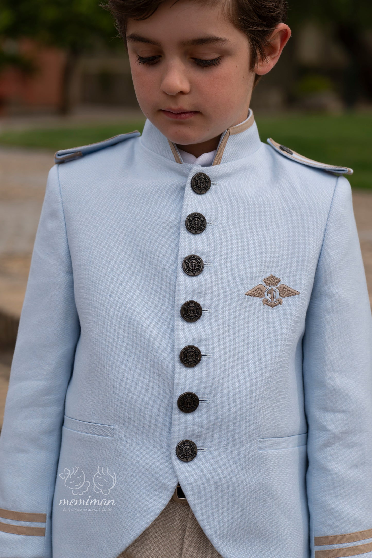 10-02144 Traje Almirante Levita