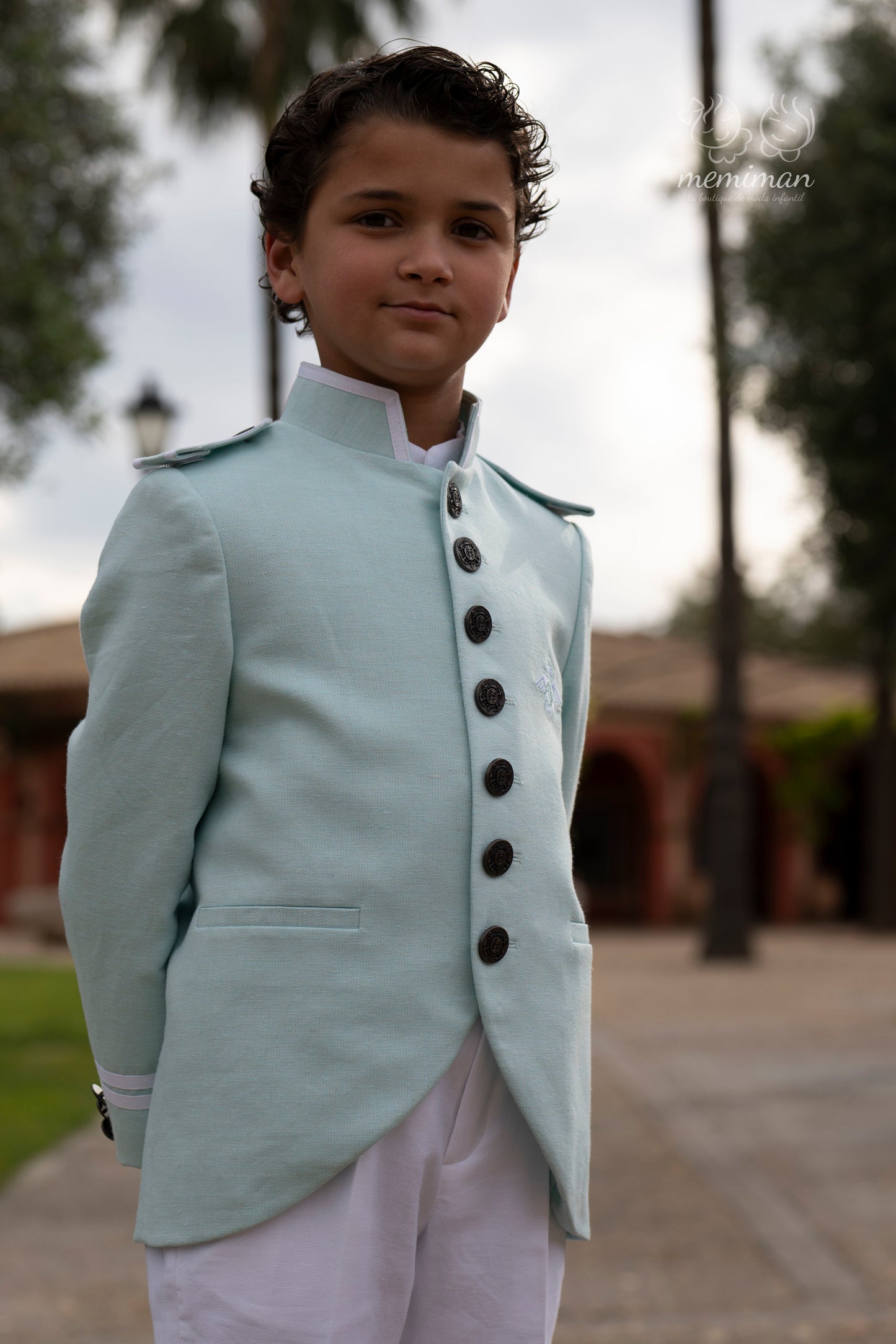 10-02144 Traje Almirante Levita