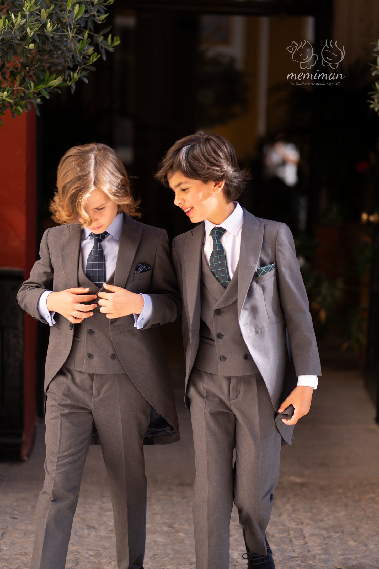 10-03051 Traje Chaqué