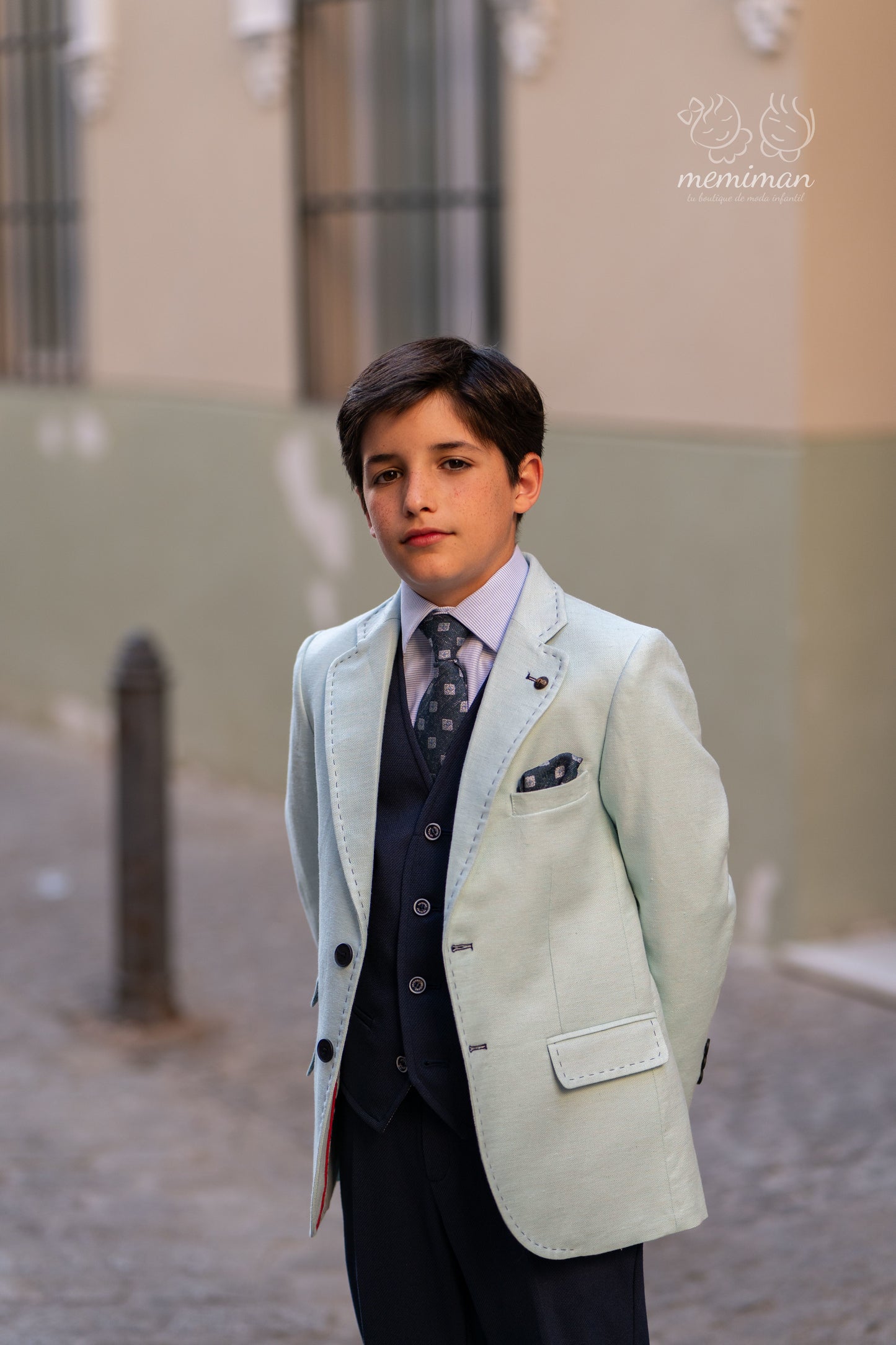 10-04069 American Chopped